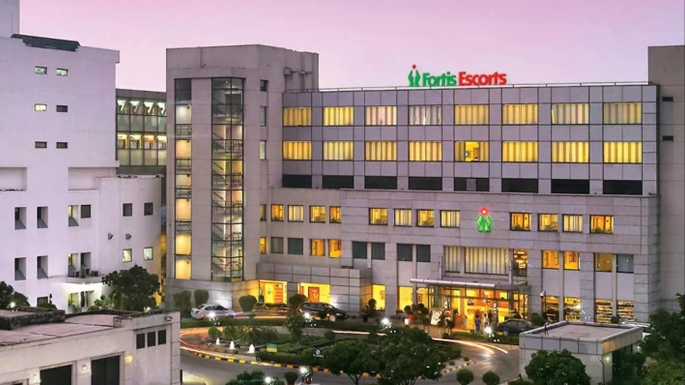 Fortis Escorts Heart Institute — Okhla Road, New Delhi 110025