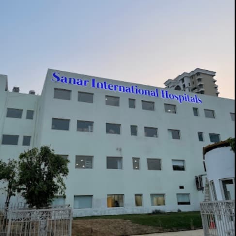 Shalby Sanar International Hospitals — Golf Course Road, Sector 53, Gurugram 122002 (Delhi NCR)